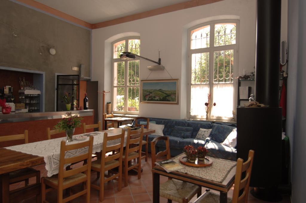Locanda Del Barbaresco Alba Kültér fotó