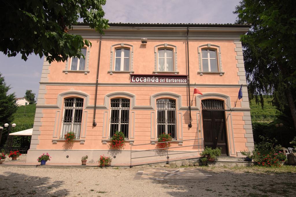 Locanda Del Barbaresco Alba Kültér fotó